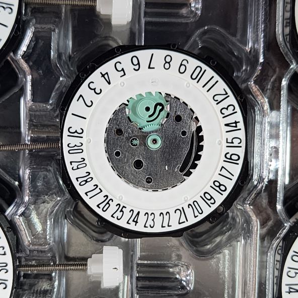 SL-28-600-05-min.jpg موتور ساعت مچی مدل SL28