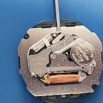 موتور ساعت میوتا 2105 miyota پشت