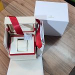 جعبه ساعت امگا پاپیون دار - تصویر 2