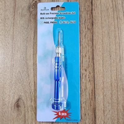 پیچ گوشتی مخصوص ساعت دارای 4 سری قابل تعویض