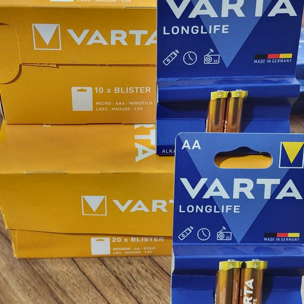 varta600x600-05-min.jpg باتری قلمی آلکالین وارتا طلایی - تصویر 1