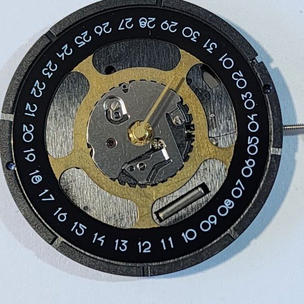 موتور-ساعت-ISA-2334/1035-Swiss-Made موتور ساعت ISA 2334/1035 نمای صفحه و نمایش تاریخ